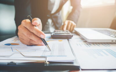 ¿Quieres invertirtus ahorros? Te damos algunos consejos